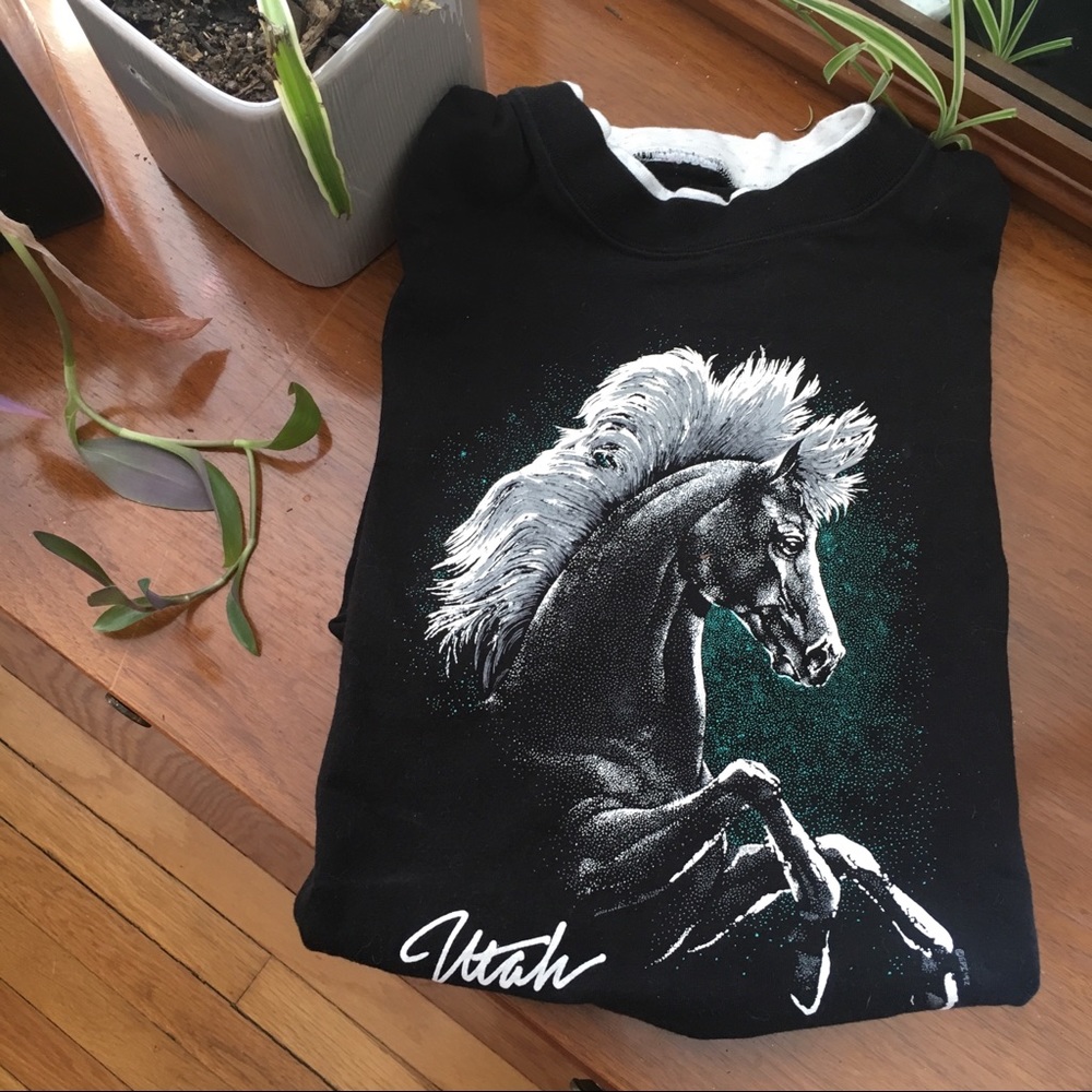Vintage double layered Utah horse t-shirt